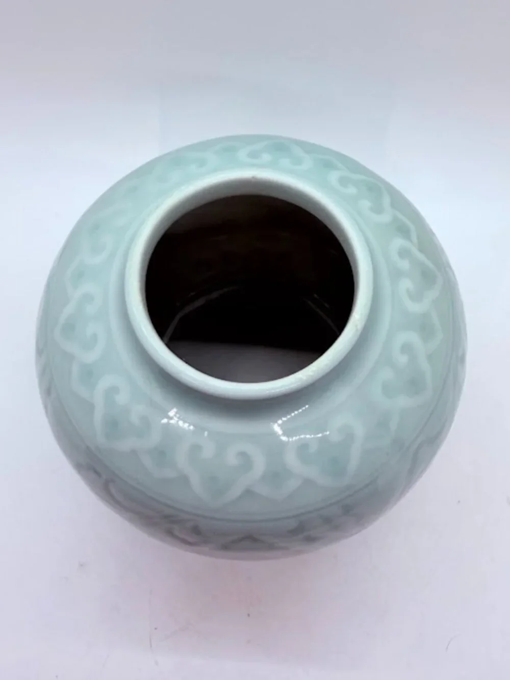 Vintage Celadon Glaze Chinese Pottery Vase Light Green Ginger Jar 5